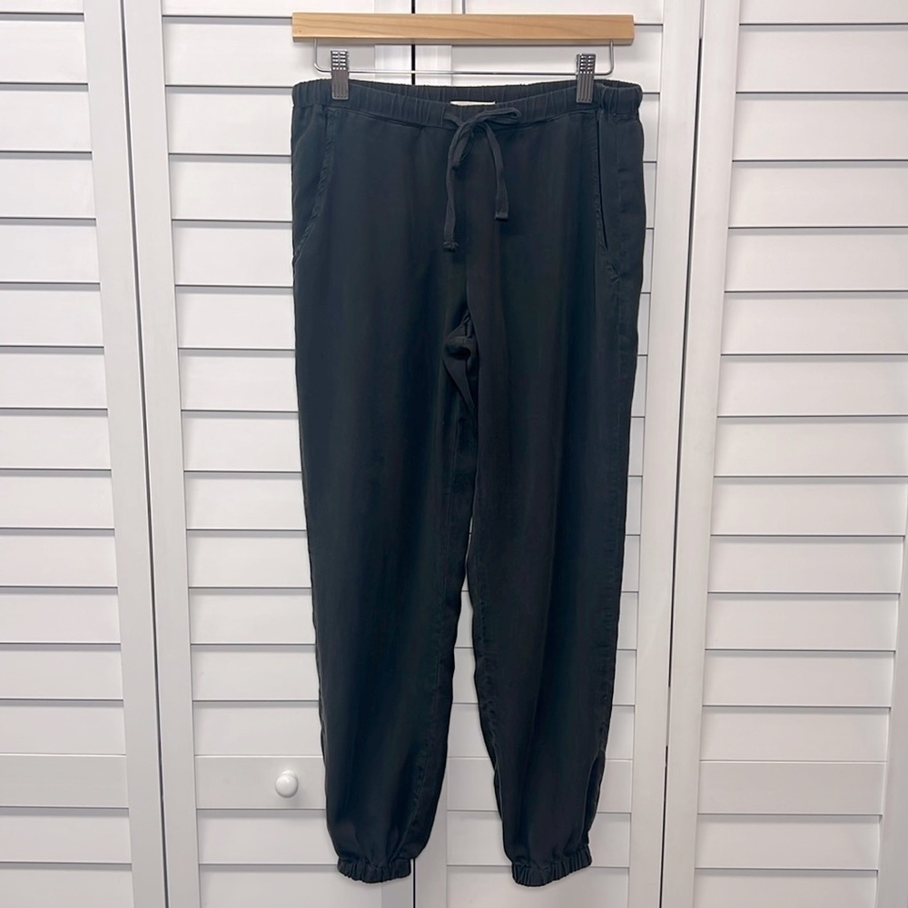 Anthropologie Cloth & Stone Tencel Comfort Jogger Pants Size XS Carbon Gray